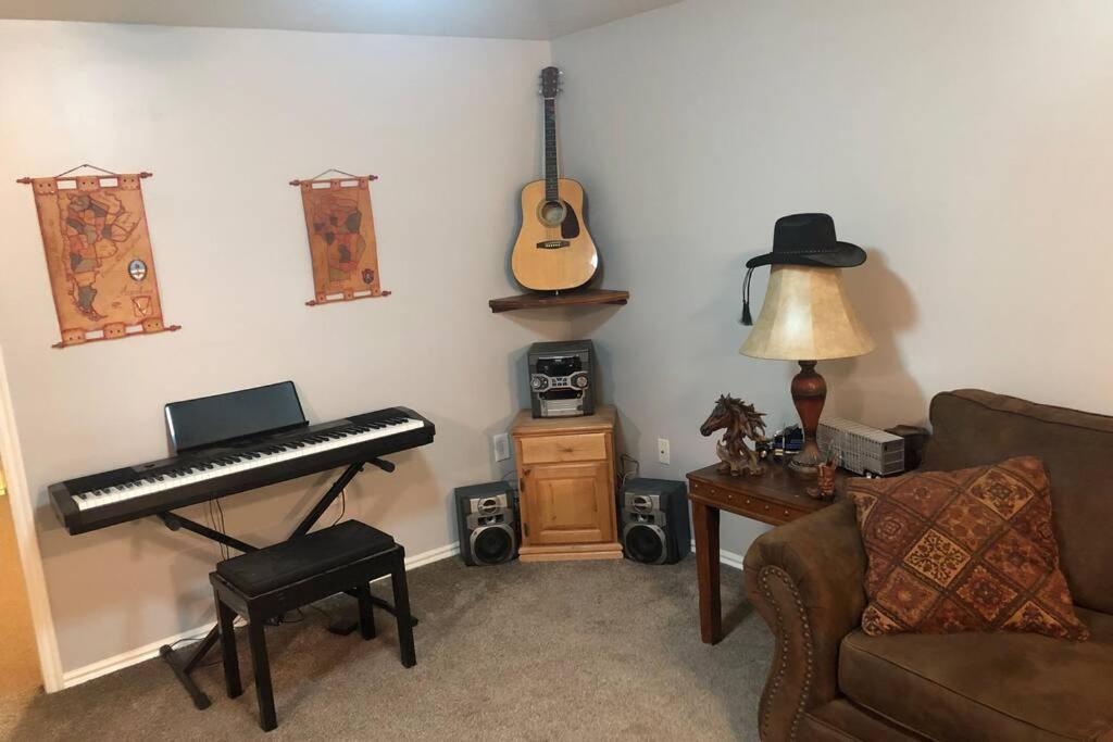 Beautiful Secluded 2 Bedrooms 1 Bathroom Apartment South Weber Exterior foto
